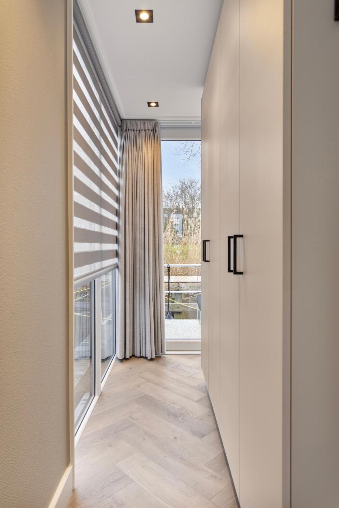 זייוולדה Luxurious Waterloft Near Beach And Centre By Weltevreden Experience מראה חיצוני תמונה